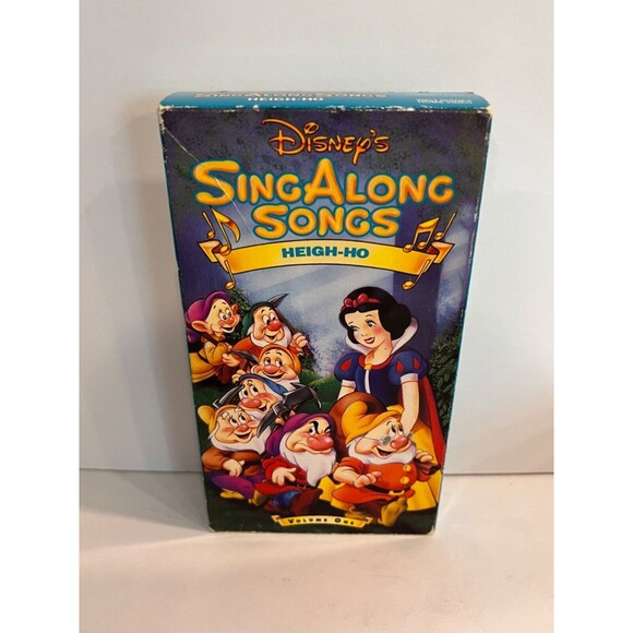 Disney's Sing Along VHS Tape Snow White Heigh Ho, Vintage, Collectible Tape - Picture 2 of 5